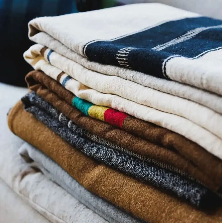 Top 4 Luxury Linen Fabrics in the World You Should Know