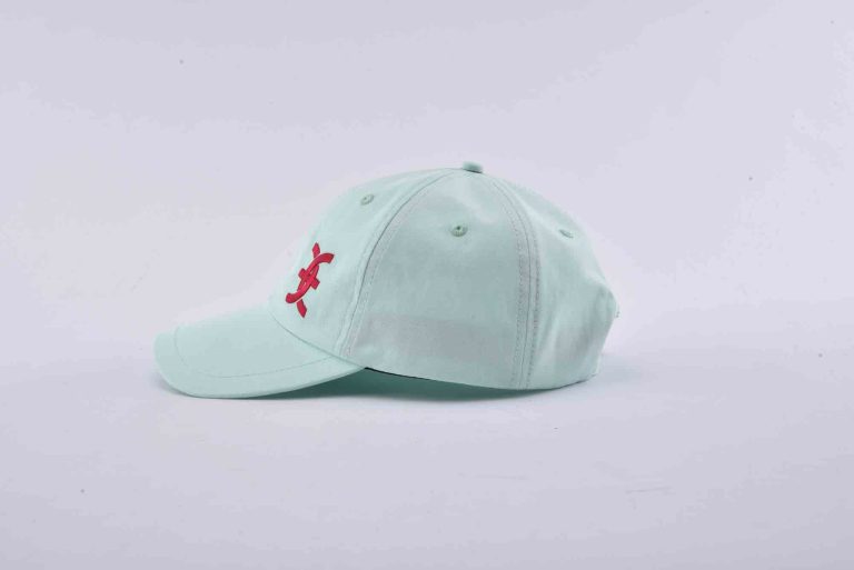 Reseña del gorro Teddy Bucket para mujer de Aung Crown: La combinación perfecta de estilo y comodidad