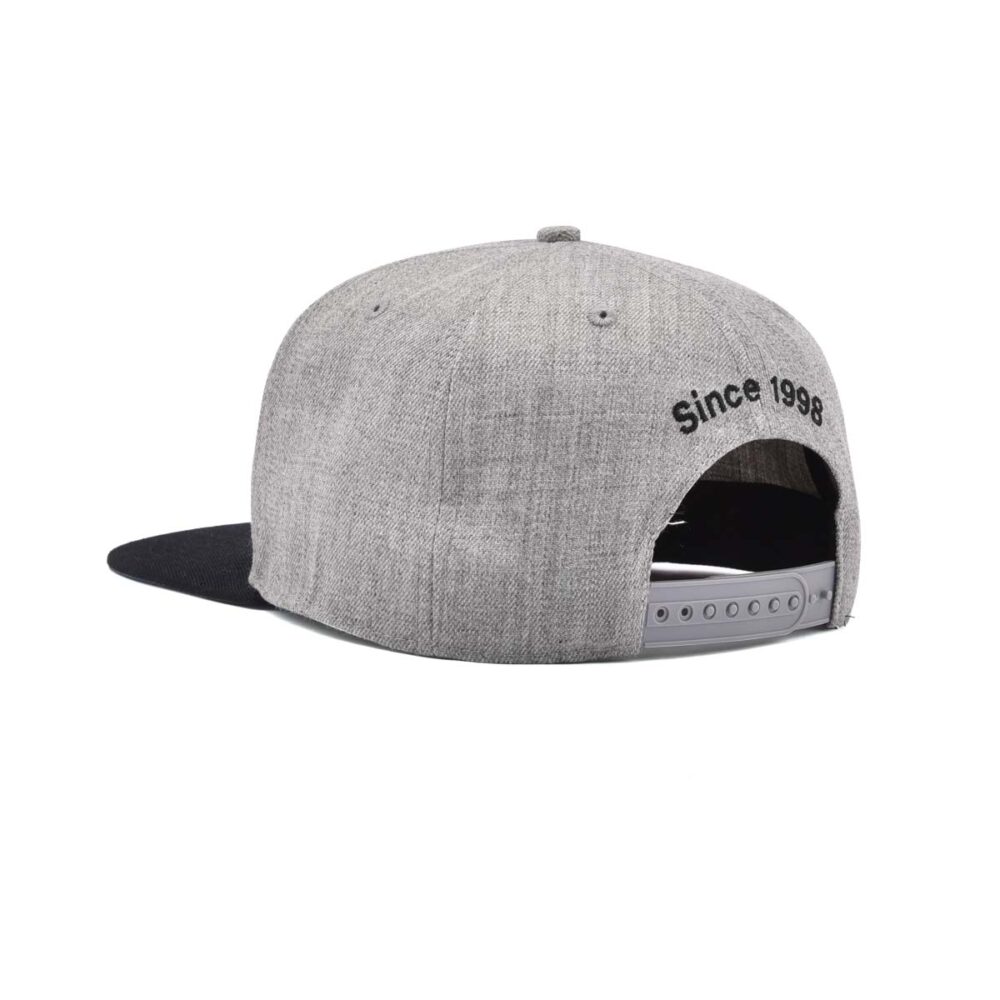 Streeter-mens-6-panel-black-and-gray-snapback-hat-at-the-back-side-angle-view-KN2012102 Streeter-mens-6-panel-black-and-gray-snapback-hat-at-the-back-side-angle-view-KN2012102