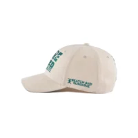 the-horizonal-side-of-the-beige-gorra-de-béisbol-de-exterior-KN2012163
