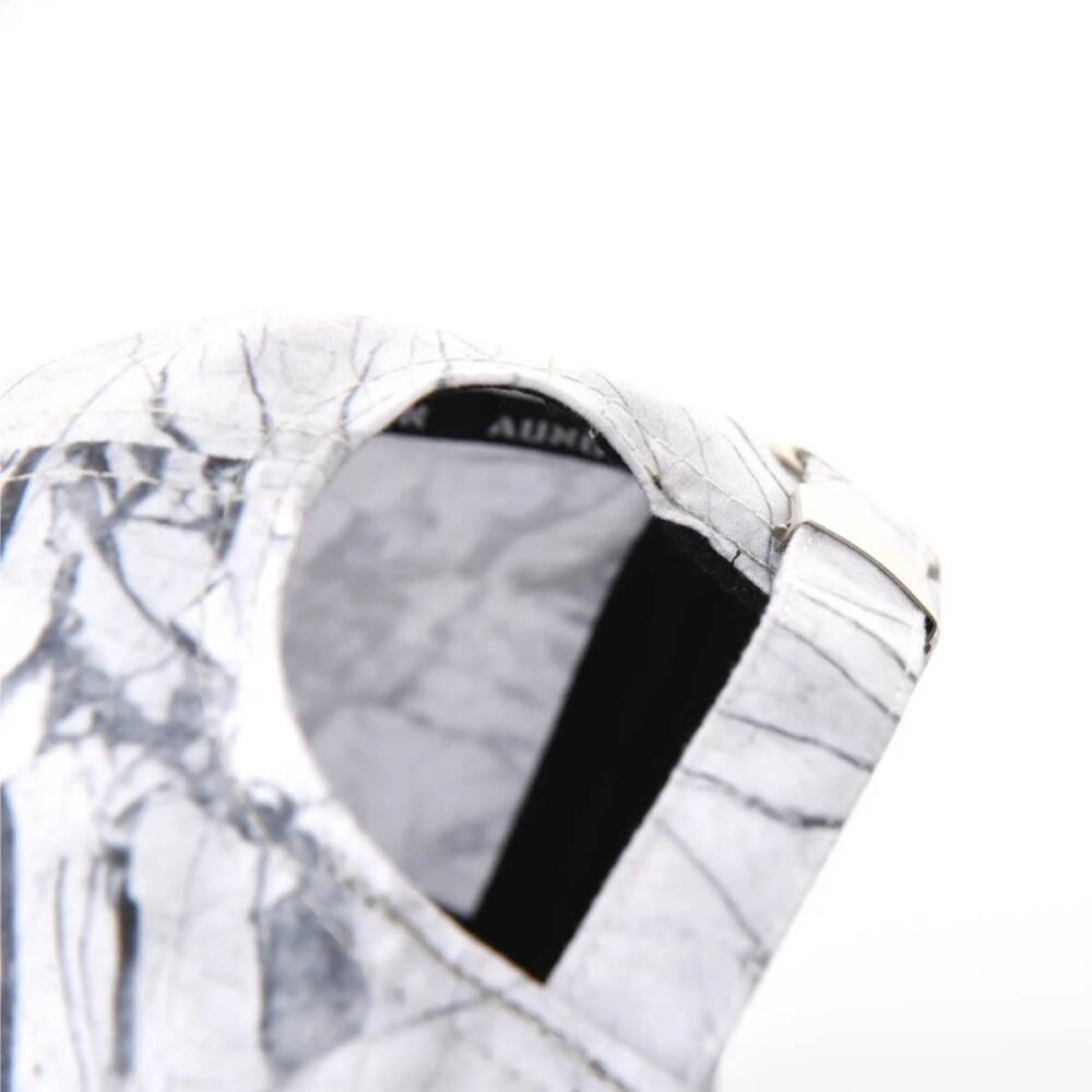 the-metal-buckle-tuck-in-closure-on-the-back-of-the-blank-baseball-cap-SFG-210421-1 the-metal-buckle-tuck-in-closure-on-the-back-of-the-blank-baseball-cap-SFG-210421-1