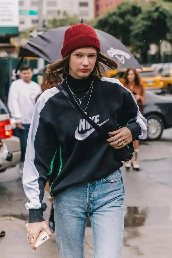 Letter sweatshirt