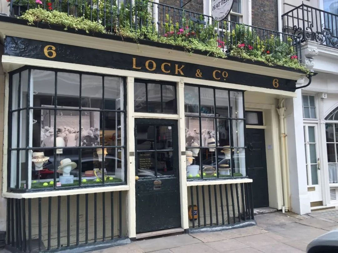 The Best 16 Hat Brands in the World Today - Aungcrown.com