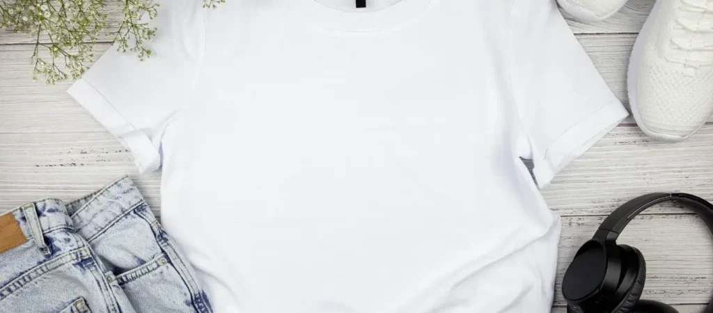 weiße Sommer-T-Shirts